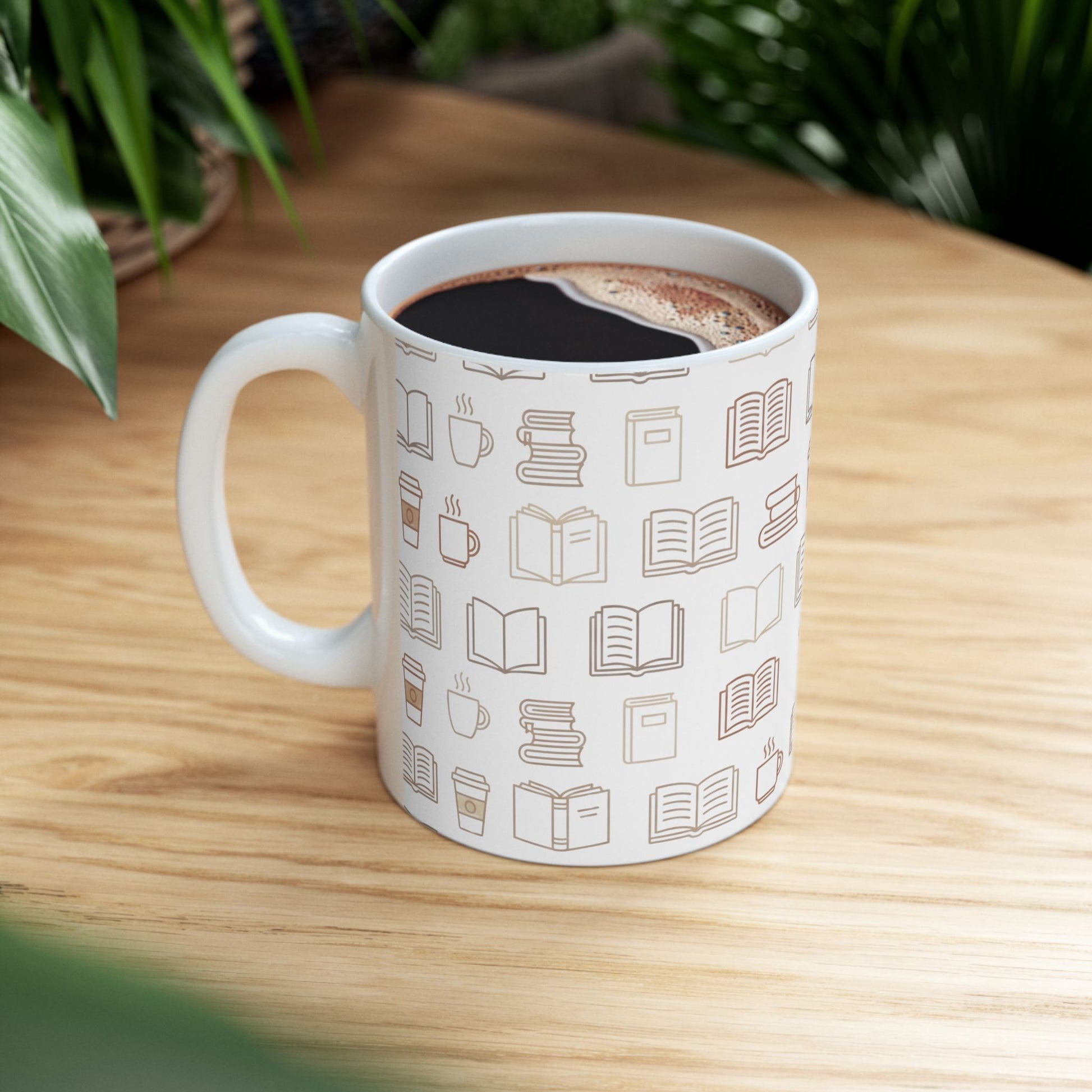 Book Lover Pattern Mug – Minimalist Books and Coffee Design - BOOKISH & BREW